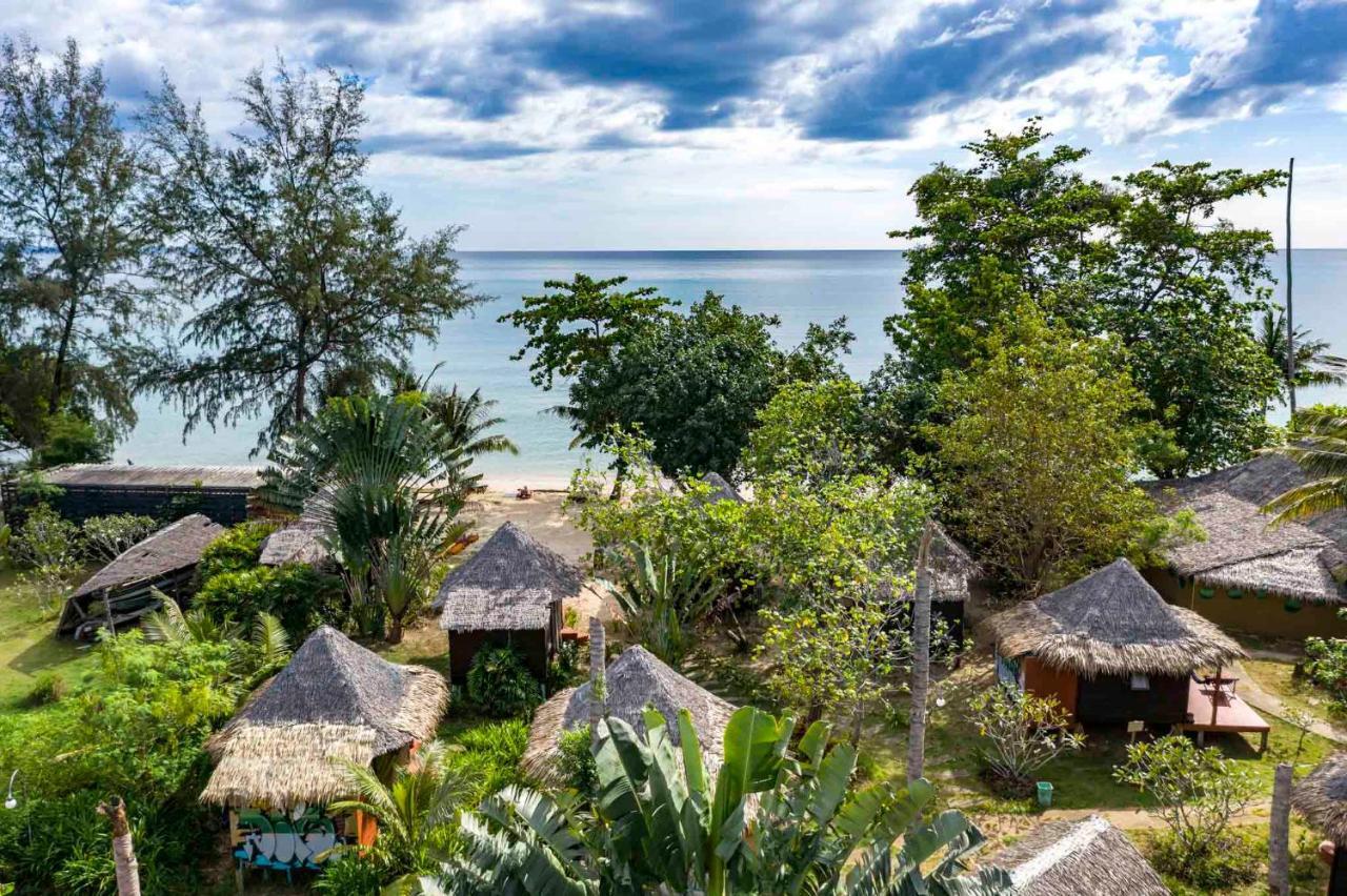 Monkey Island Resort Koh Mak Esterno foto