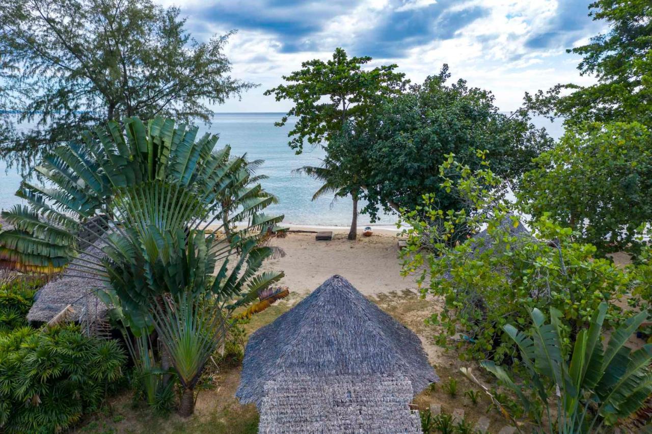 Monkey Island Resort Koh Mak Esterno foto